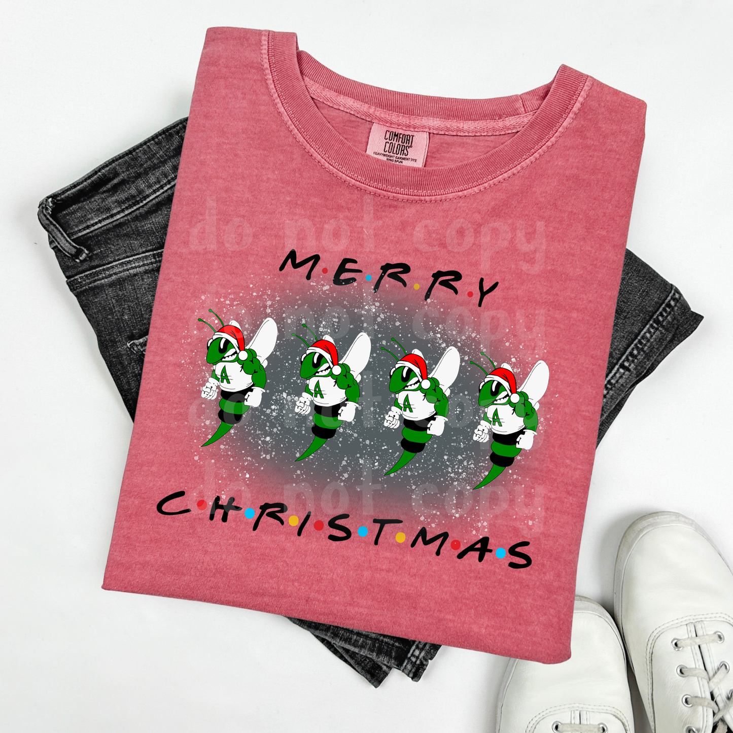 BUZZY CHRISTMAS FRIENDS ON COMFORT COLORS-BB