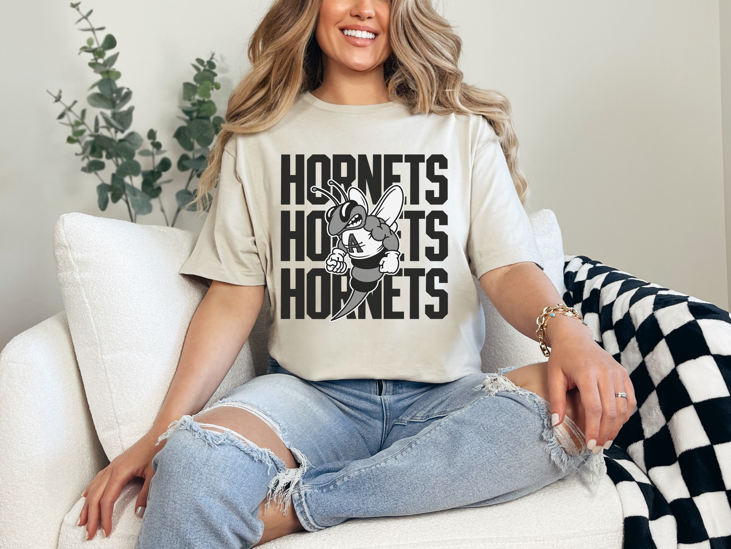 HORNETS BUZZY BLACKOUT-AJH