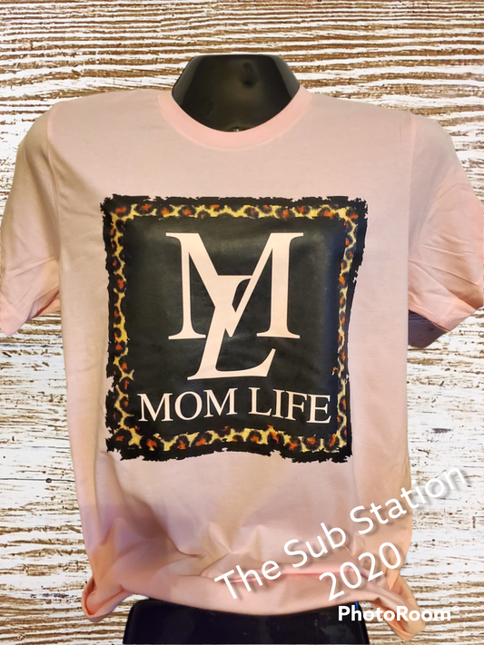 Mom Life Tee