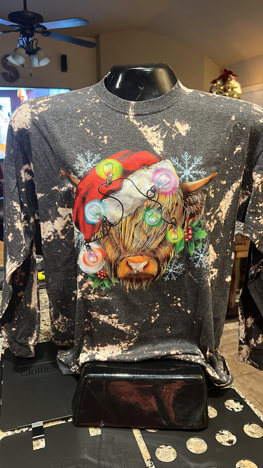 Highland Cow Bleached Christmas Tee